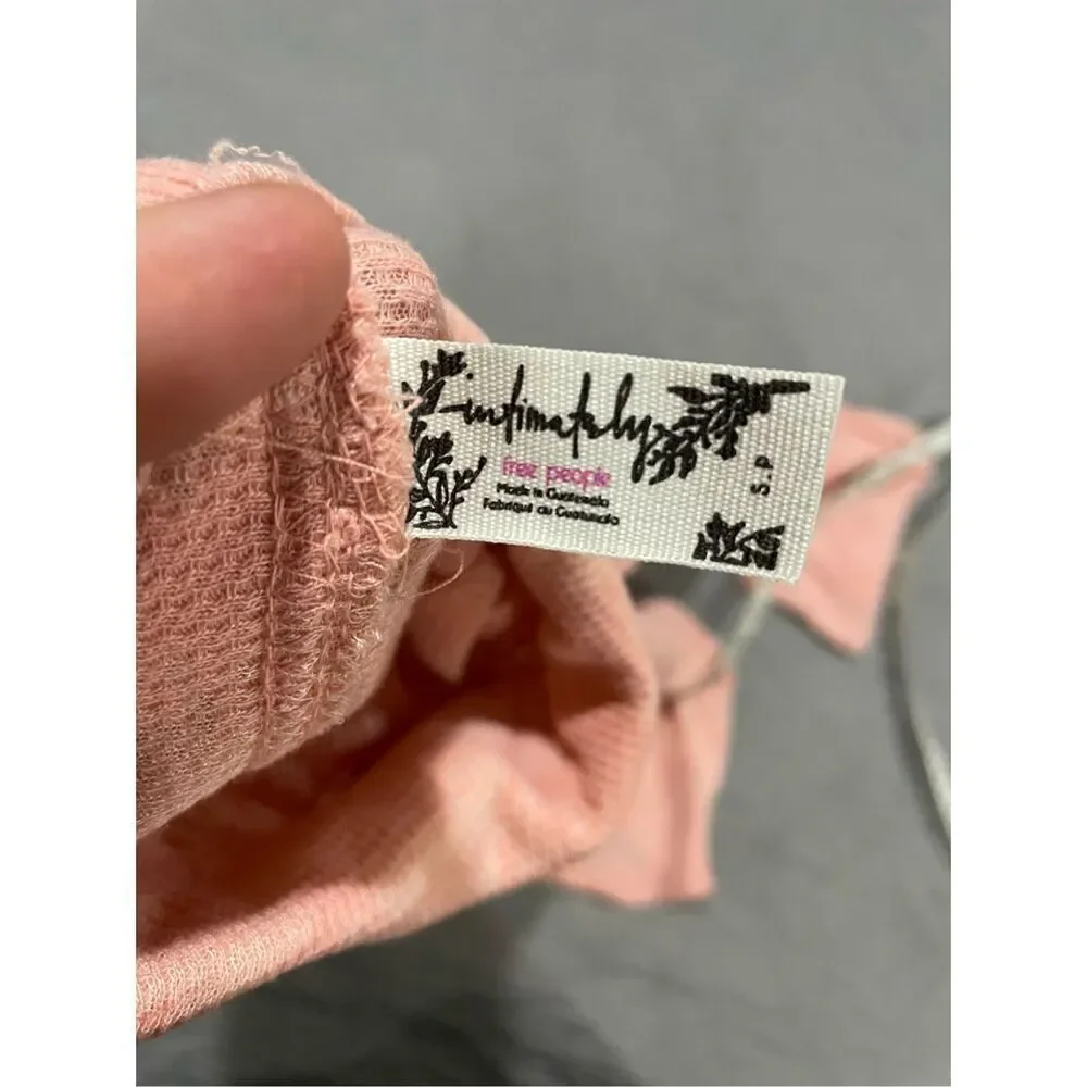 Free People Lightweight Pink Long Sleeve Turtle Neck Top Small